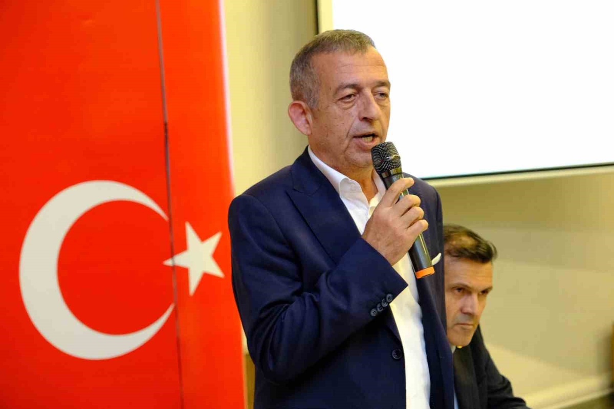 Erzincan TSO imalat çalıştayında 19 üyeye plaket verildi