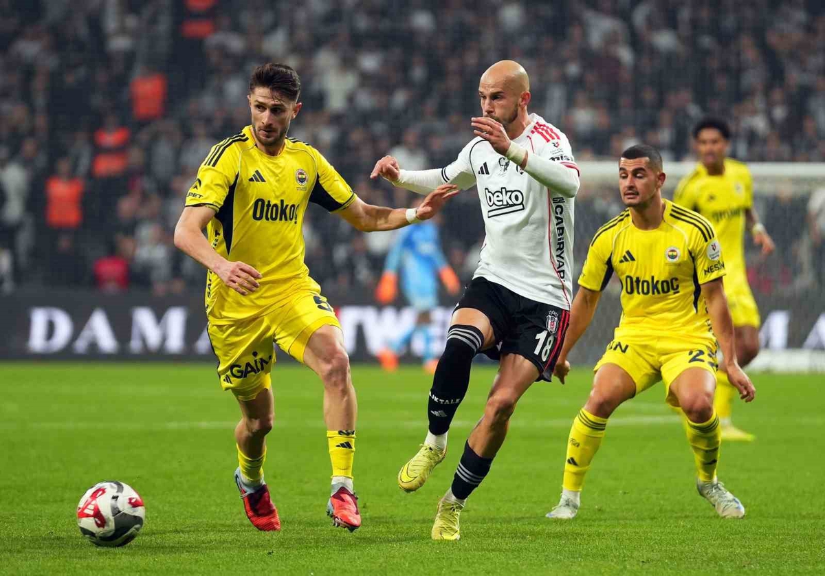 Kadıköy'de dev derbide Fenerbahçe ile Beşiktaş karşılaşacak