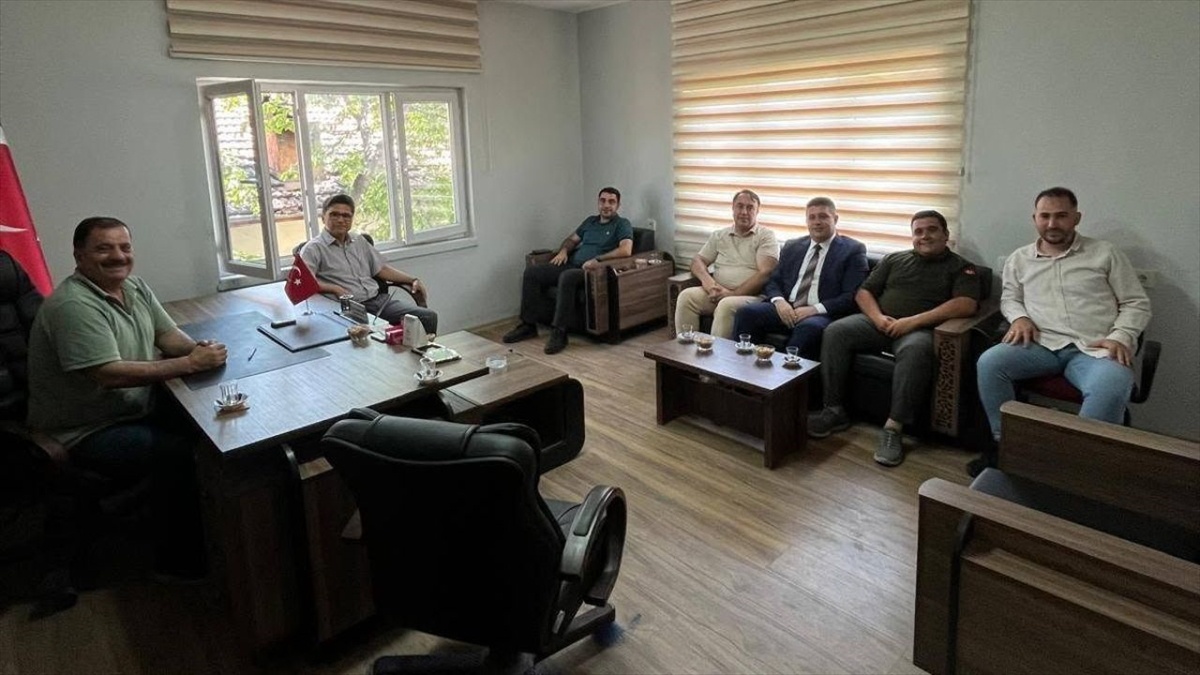 Göynücek'te yeni sezon öncesi tarım toplantısı kurumları bir araya getirdi