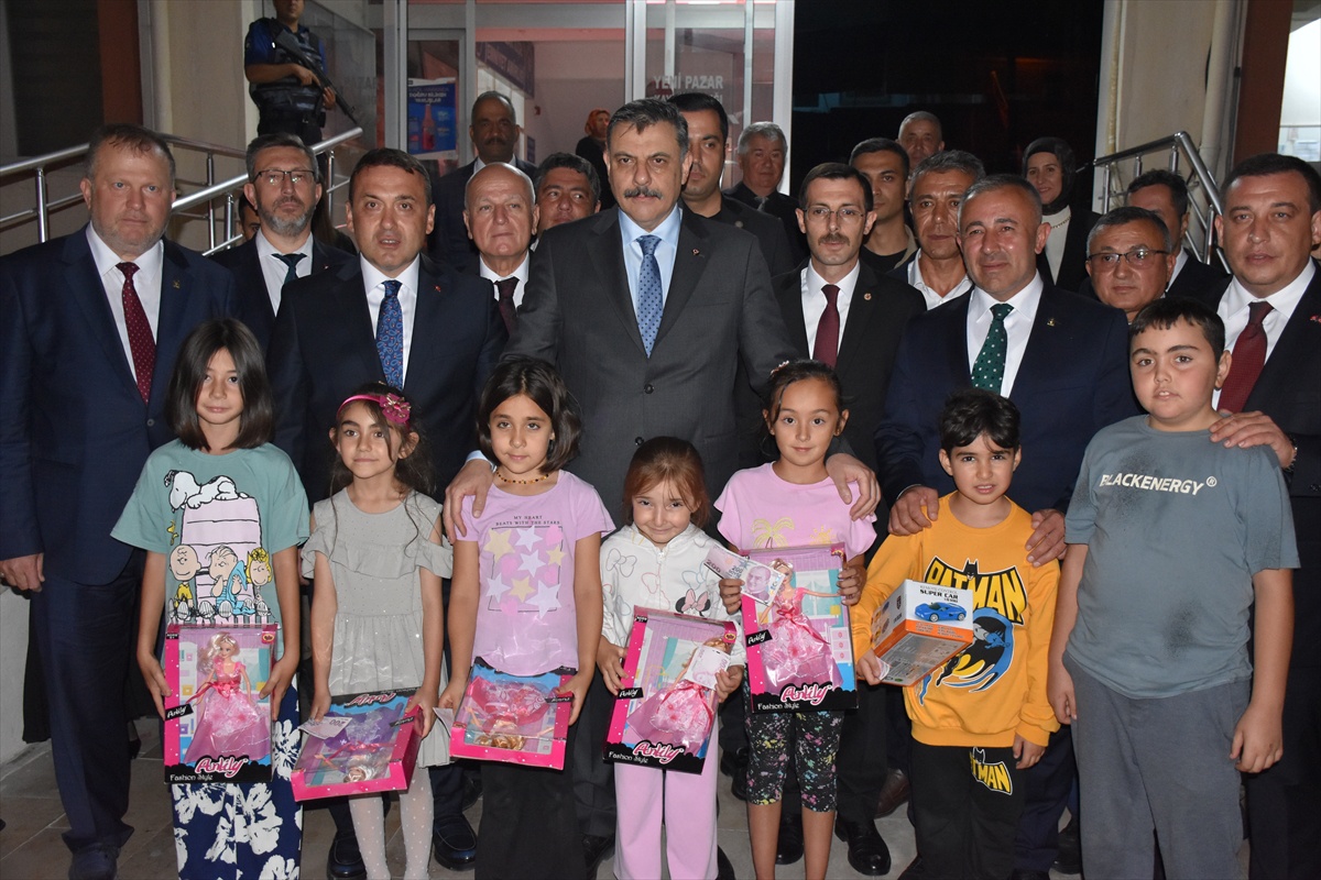 İçişleri Bakanı Çiftçi, Bilecik Yenipazar'da temaslarda bulundu