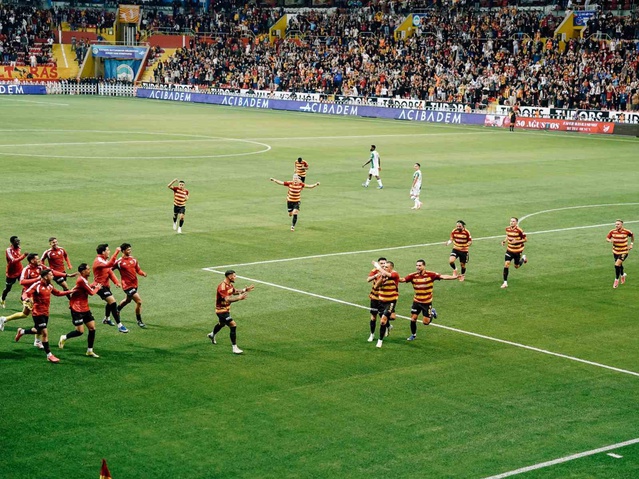Kayserispor'a Bursaspor maçındaki ihlaller nedeniyle toplam 210 bin TL ceza yağdı