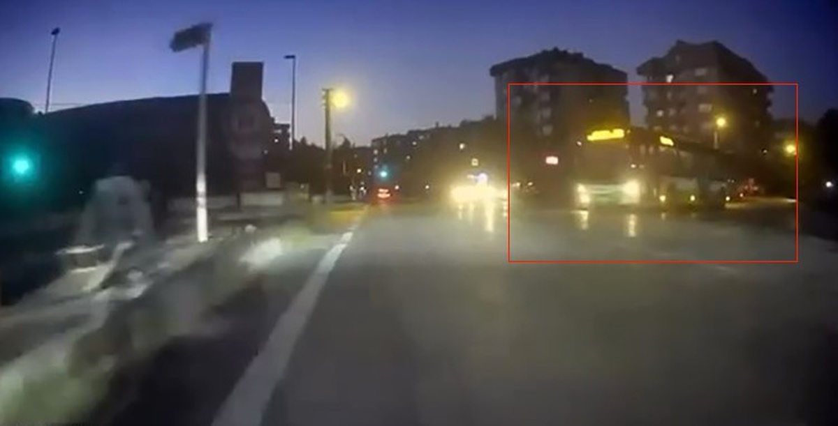Kırmızı ışıkta geçen Bursa'daki otobüs şoförünün ehliyetine el konuldu, ceza uygulandı