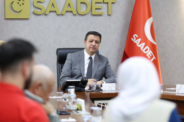 Saadet Partisi lideri, Bir gecede mazota zam üretime darbedir