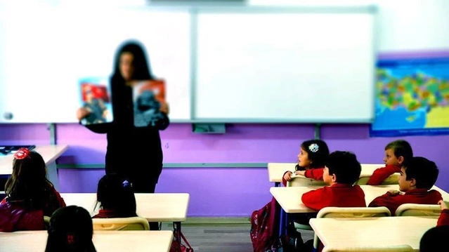 MEB, 2026 öğretmen yer değiştirme takvimini açıkladı; başvurular 4 Eylül'de başlıyor