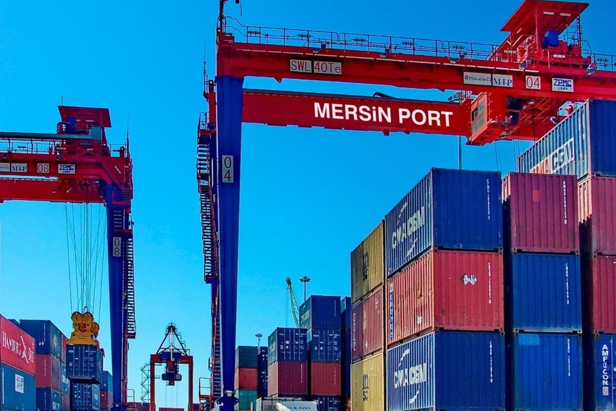 Mersin Limanı'nda Gaz Sızıntısı: Çok Sayıda Çalışan Hastaneye Kaldırıldı