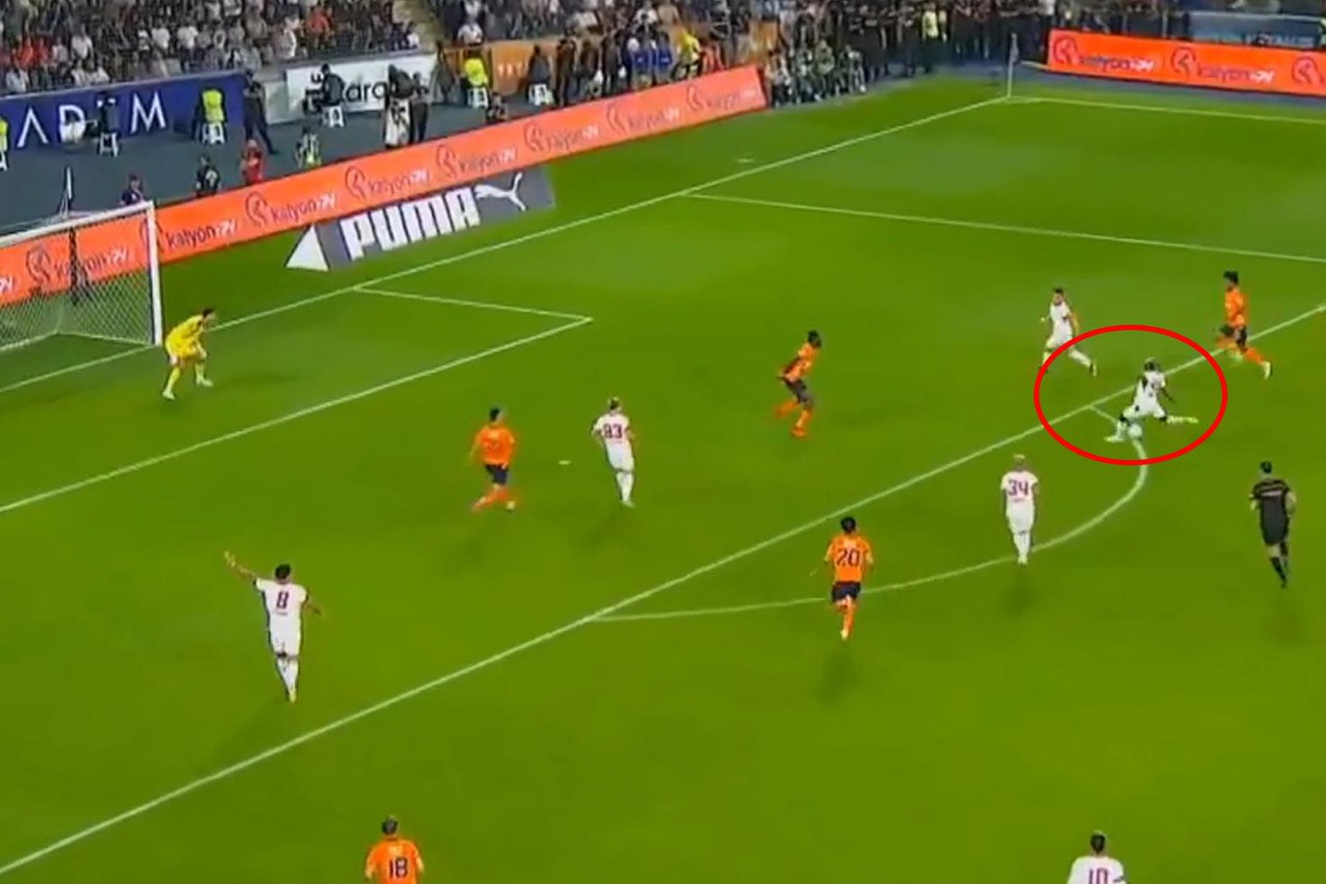 Osimhen\'den müthiş gol! Sevincin ardından sakatlık şoku