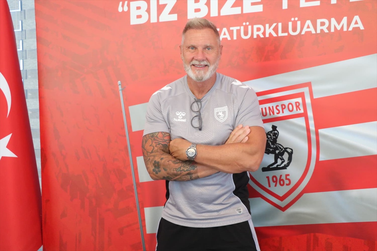 Samsunspor\'da Fink, Kocaelispor maçı öncesi yeni transfer Oscar\'ın oynayacağını söyledi