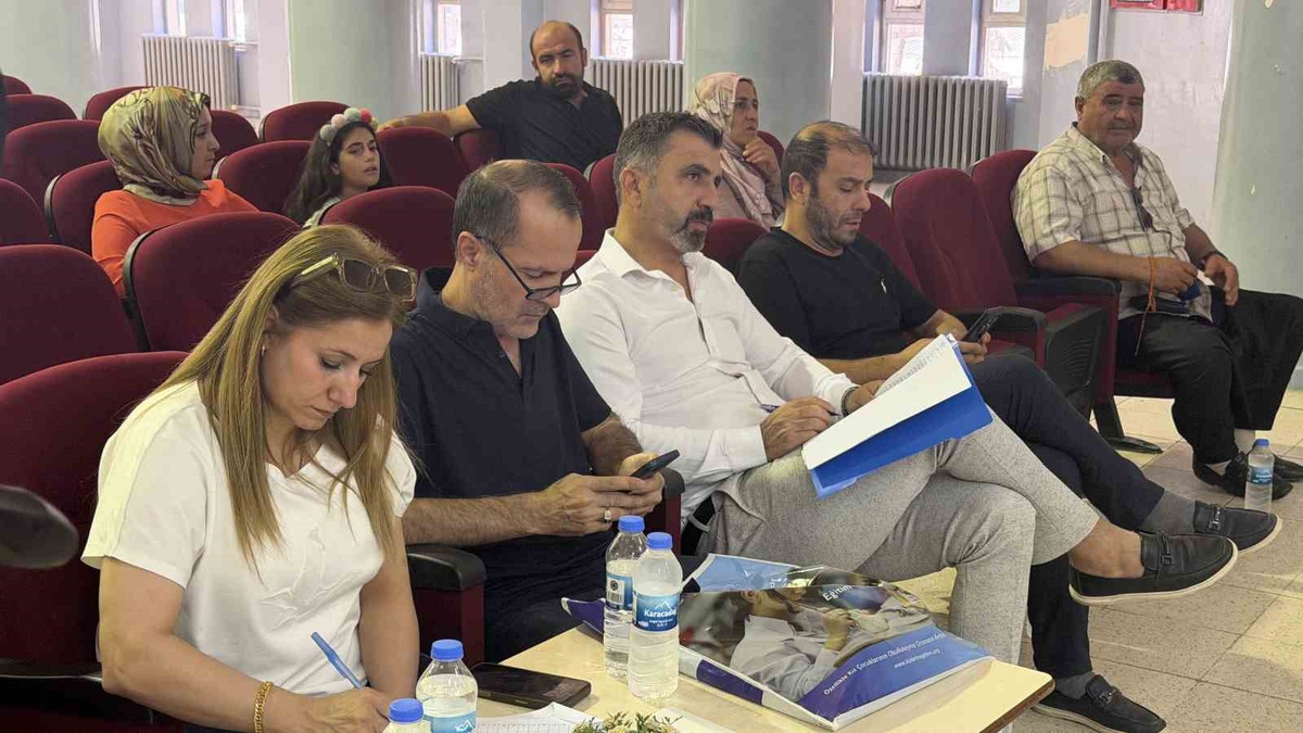 Siverek'teki kura ile 390 kişilik okul personeli belirlendi
