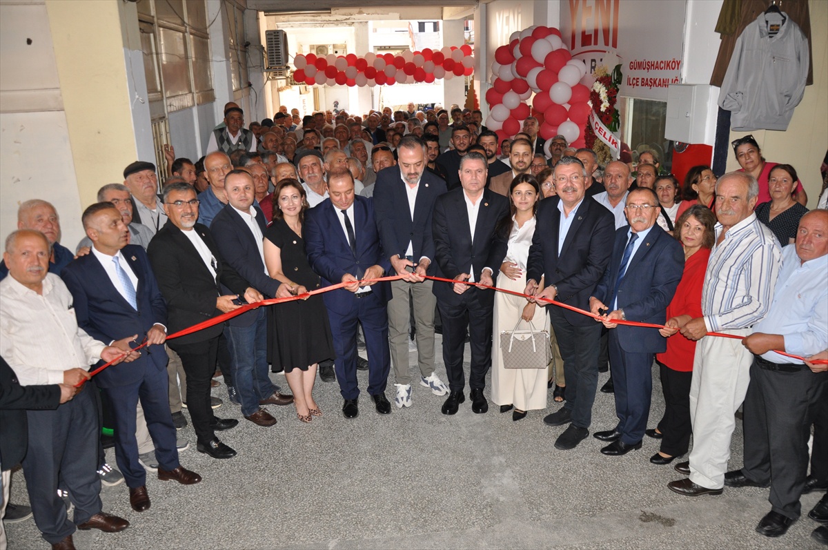 YENİ Parti Gümüşhacıköy İlçe Başkanlığı yeni hizmet binası törenle açıldı