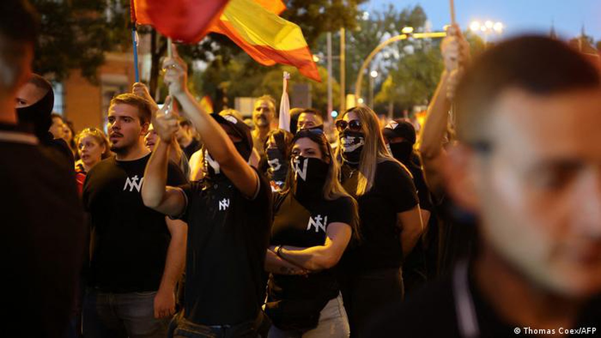 Avrupa'da aşırı sağ güçleniyor, Almanya'da AfD'nin zaferi bekleniyor