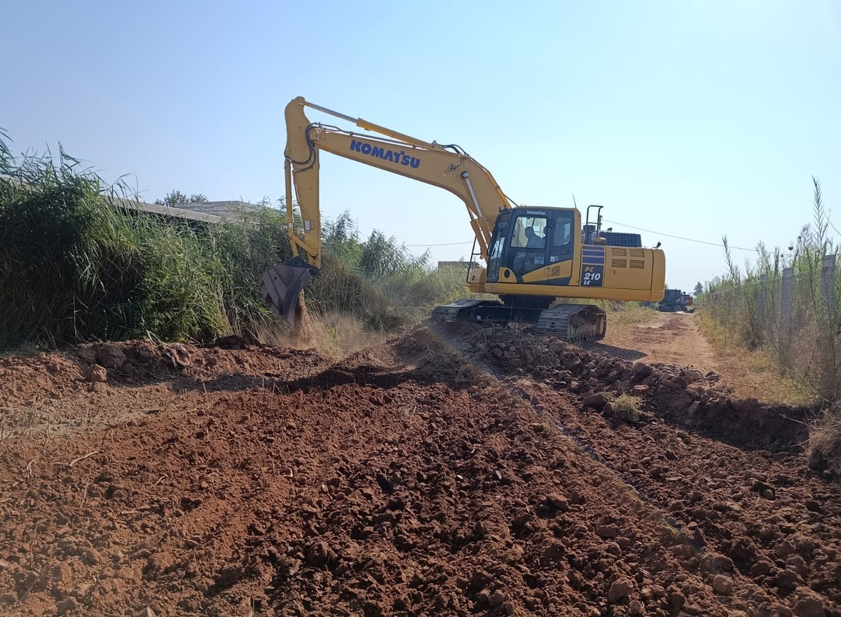 Aydın Büyükşehir Belediyesi 17 ilçede yol yapım ve onarım çalışmalarını eş zamanlı sürdürüyor