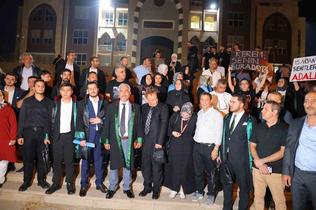 Okul saldırısının failinin annesine tahliye kararına hayatını kaybedenlerin ailelerinden tepki