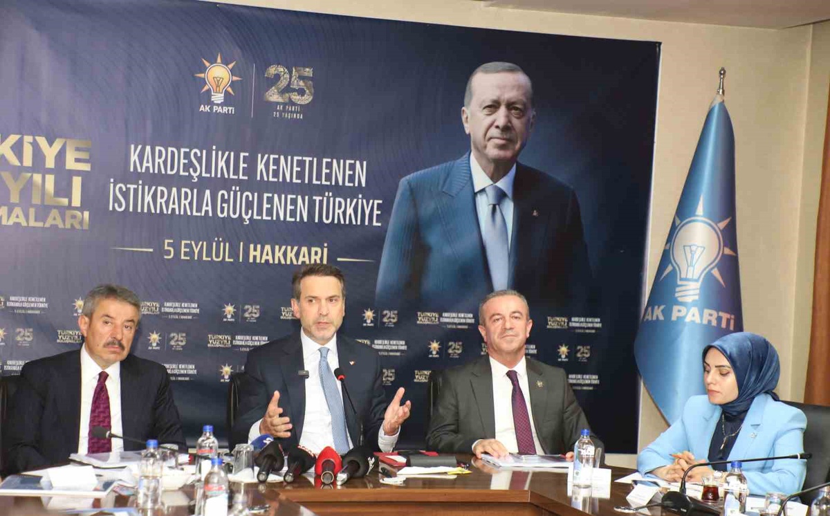 Bakan Bayraktar: Hakkari madencilikte merkez olacak