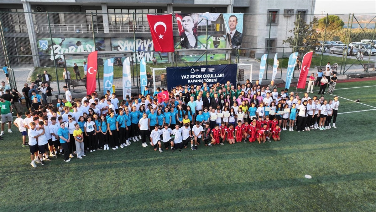 Balıkesir'de yaz spor okulları tamamlandı, 3 bin çocuğa sertifika verildi