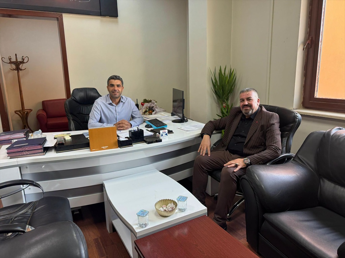 Silopi\'de Başkan Tatar, Başhekim Salihoğlu\'nu makamında ziyaret etti