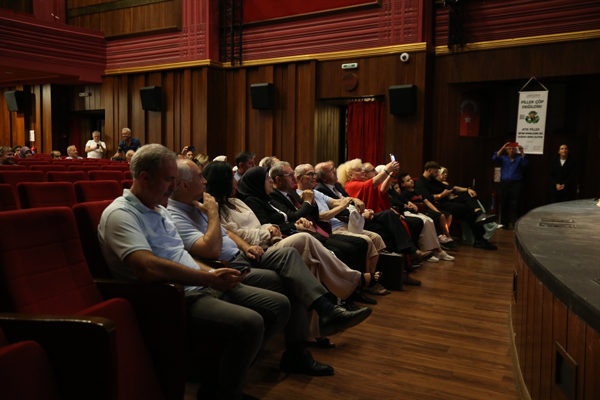 Bursa'nın işgalini ve bir aşkı anlatan 'Son Mektup' filminin galası yapıldı