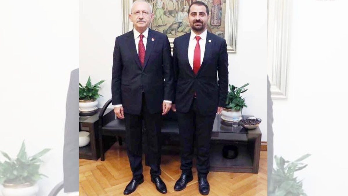 CHP Besni İlçe Başkanlığına Mustafa Hakkan Kılınç atandı, yeni yönetim kurulu belirlendi