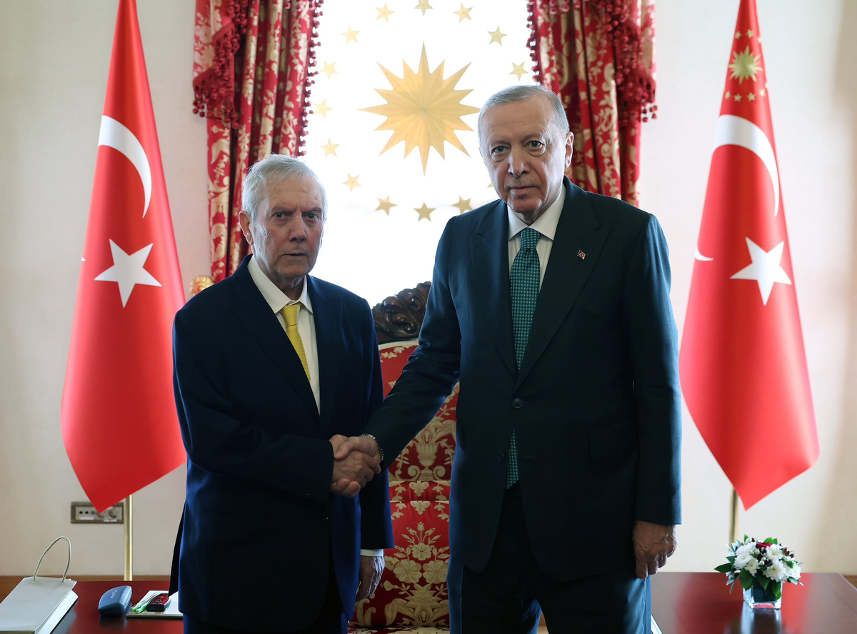 Erdoğan, Yıldırım ve Fenerbahçe yönetimini kabul etti
