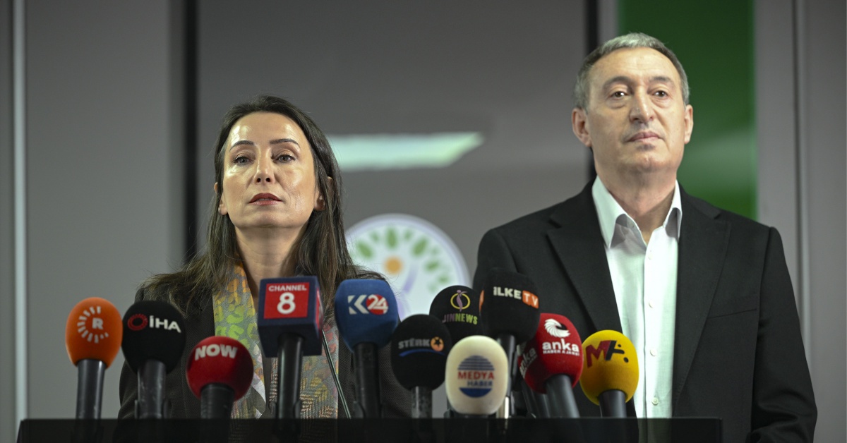 DEM Parti eş genel başkanları, Ağrı Belediye Eş Başkanı Akkuş için taziye mesajı yayımladı