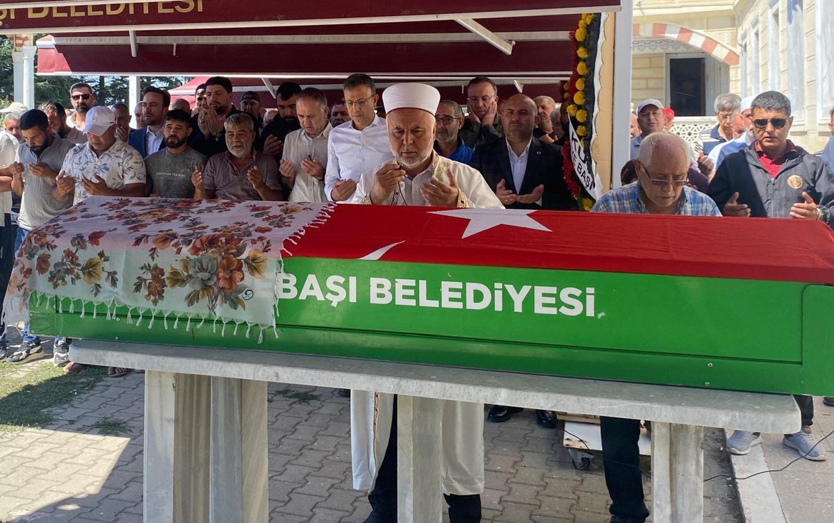 KKTC'deki gemi kazasında ölen Eskişehirli Elmas Demir gözyaşlarıyla uğurlandı