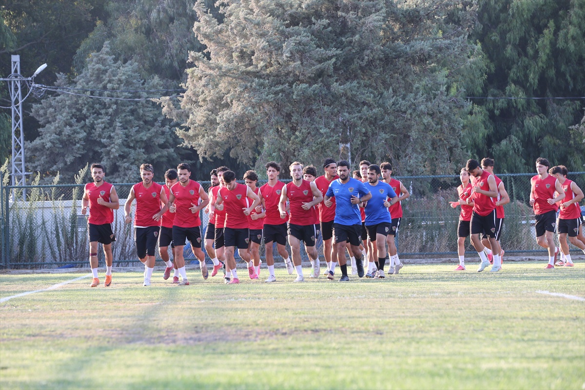 Hatayspor transfer yasağıyla altyapı oyuncularıyla 2. Lig'de sezona -6 puanla başlayacak