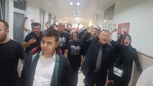 Kahramanmaraş okul saldırısı davasında İsa Aras Mersinli'nin annesi tahliye edildi