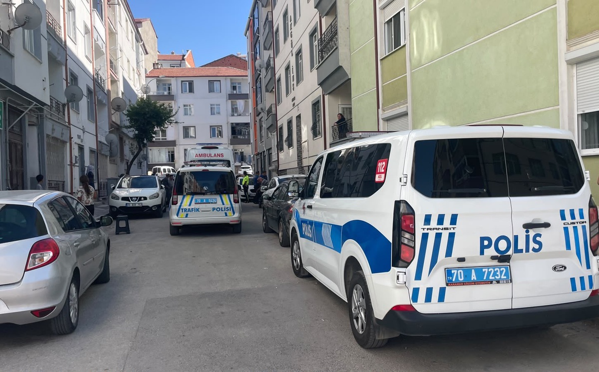 Karaman\'da yola aniden çıkan 3 yaşındaki çocuk otomobilin çarpmasıyla yaralandı