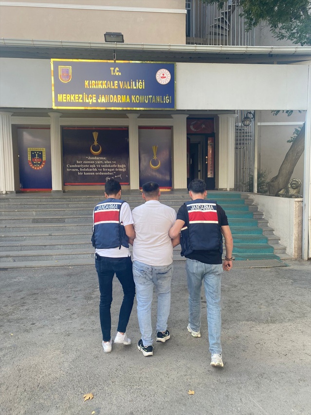 Kırıkkale'de 5 yıl kesinleşmiş hapis cezalı firari hırsızlık hükümlüsü yakalandı