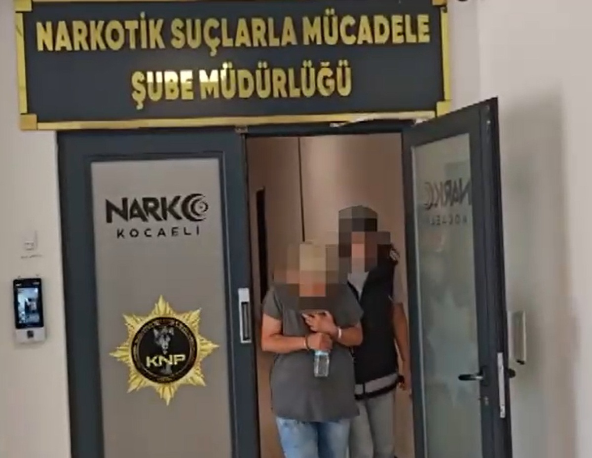 Kocaeli\'de uyuşturucu operasyonunda 8 gözaltı, 2 tutuklama