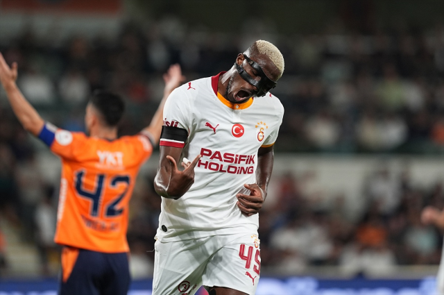 Osimhen'de büyük tehlike! O maçları kaçırabilir