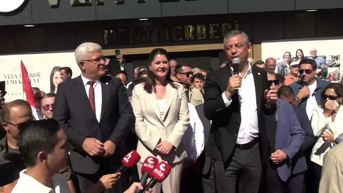 Özgür Özel: Otoyollarda ihale 25 yıl değil, 1.5-2 yıl kâr getirir; iktidarda devletleştireceğiz