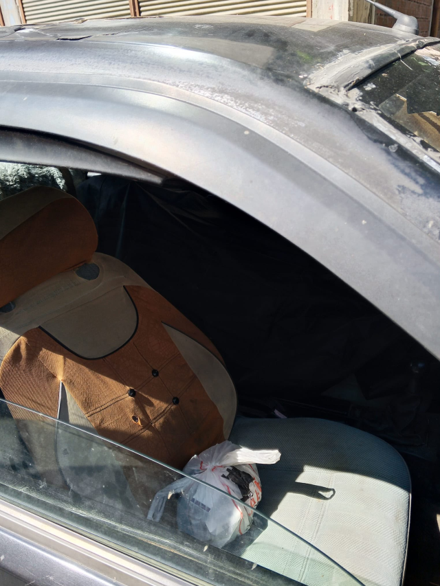 Park halindeki otomobilde ölü bulundu: Yanında kalp ilaçları çıktı