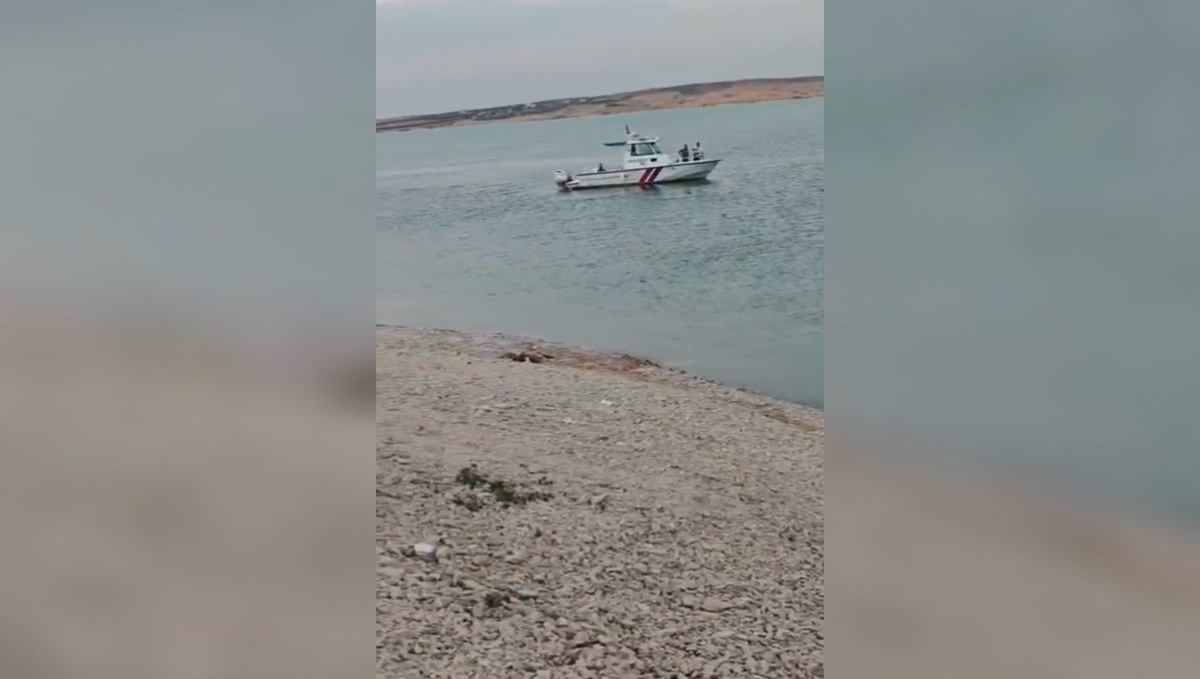 Şanlıurfa'da serinlemek için girdiği baraj gölünde genç boğularak hayatını kaybetti