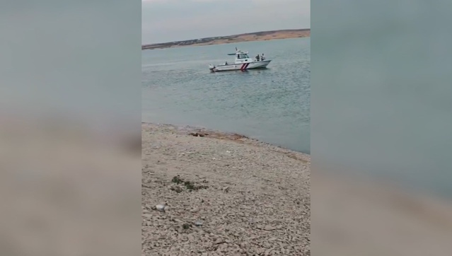 Şanlıurfa'da serinlemek için girdiği baraj gölünde genç boğularak hayatını kaybetti