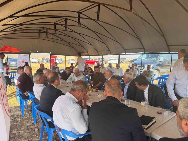 Şırnak Kumçatı'da yüzde 50 hibeyle kurulan 7 süt sığırcılığı işletmesi yerinde incelendi