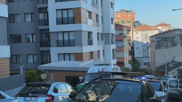 Ünlü oyuncu Serhat Mustafa Kılıç evinde ölü bulundu