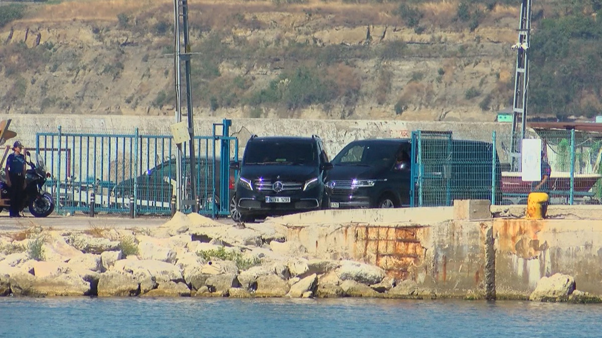 Silivri'de batan gemide kayıp 10 mürettebat için arama çalışmaları 4. günde Vali Gül'le sürüyor