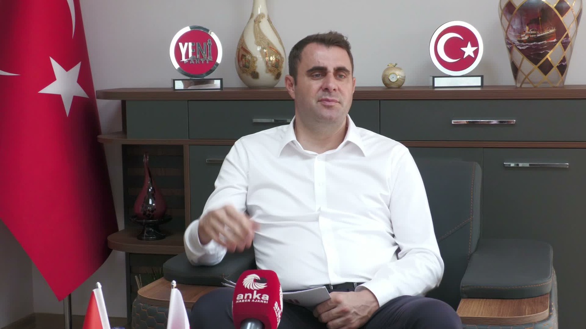 YENİ Parti İzmir Başkanı: Tugay Yakında Aramızda