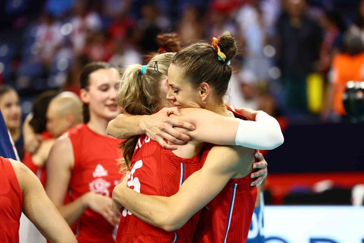 Sırbistan, Polonya\'yı 3-1 yenerek Avrupa Şampiyonası\'nda bronz madalya kazandı