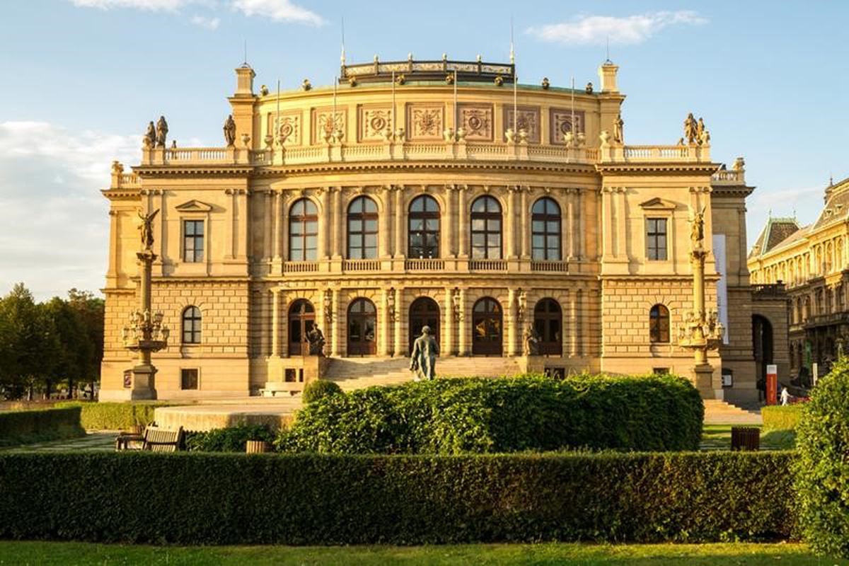CSO, 200. yıl turnesinde Bükreş, Prag, Viyana ve New York\'ta konser verecek