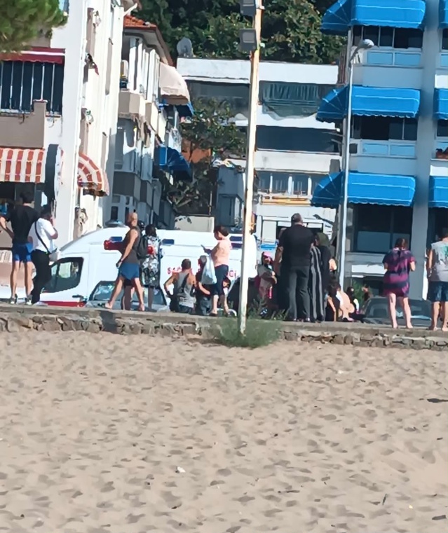 Denizde Kalp Krizi: 63 Yaşındaki Kadın Hayatını Kaybetti