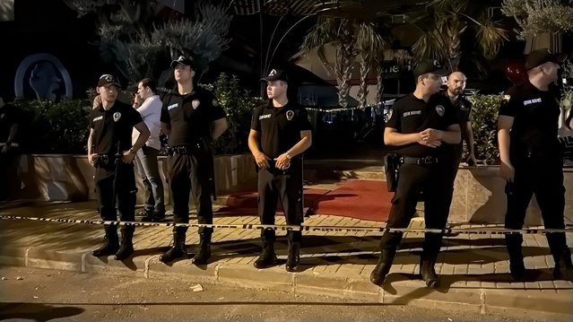 Denizli Merkezefendi'de bir kafede silahlı çatışma çıktı, 3 kişi öldü, 3 kişi yaralandı