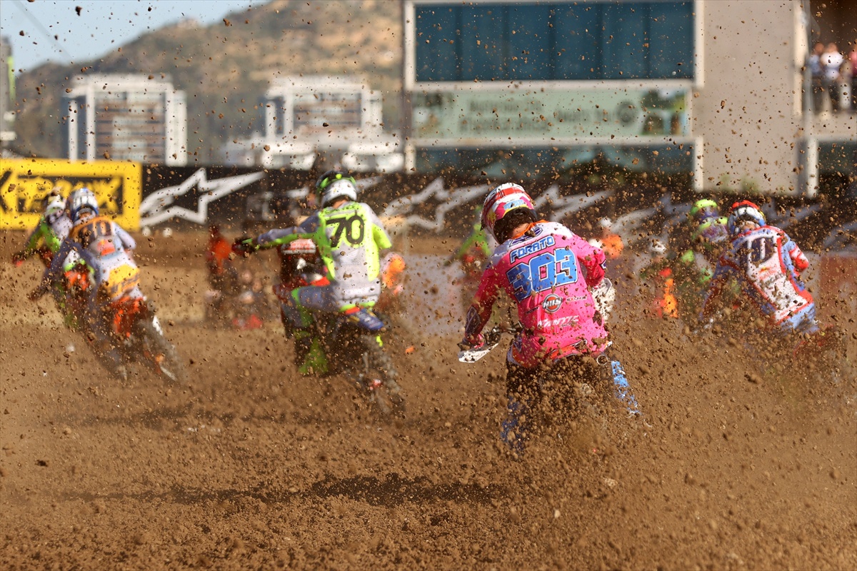 Herlings, MXGP Türkiye\'yi kazanarak genel klasmanda şampiyonluğa ulaştı
