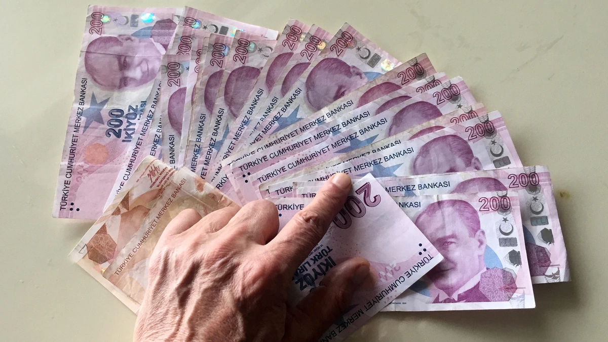 TÜİK verileriyle emekli ve memur zammı hesapları netleşti, ilk taban oran yüzde 3,65