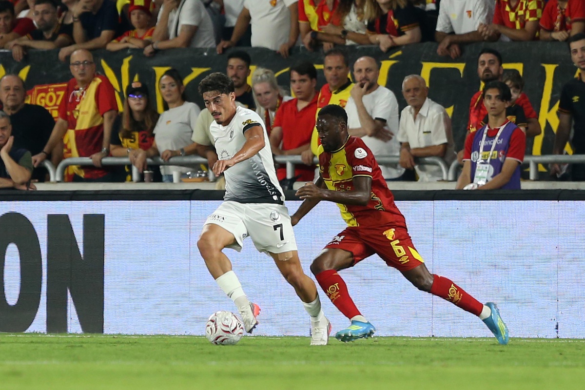 Süper Lig\'de kötü başlayan Göztepe, Gaziantep FK\'yı Gürsel Aksel\'de ağırlayacak