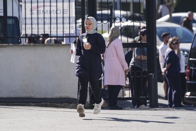 KPSS Lisans oturumu 4 ilde başladı