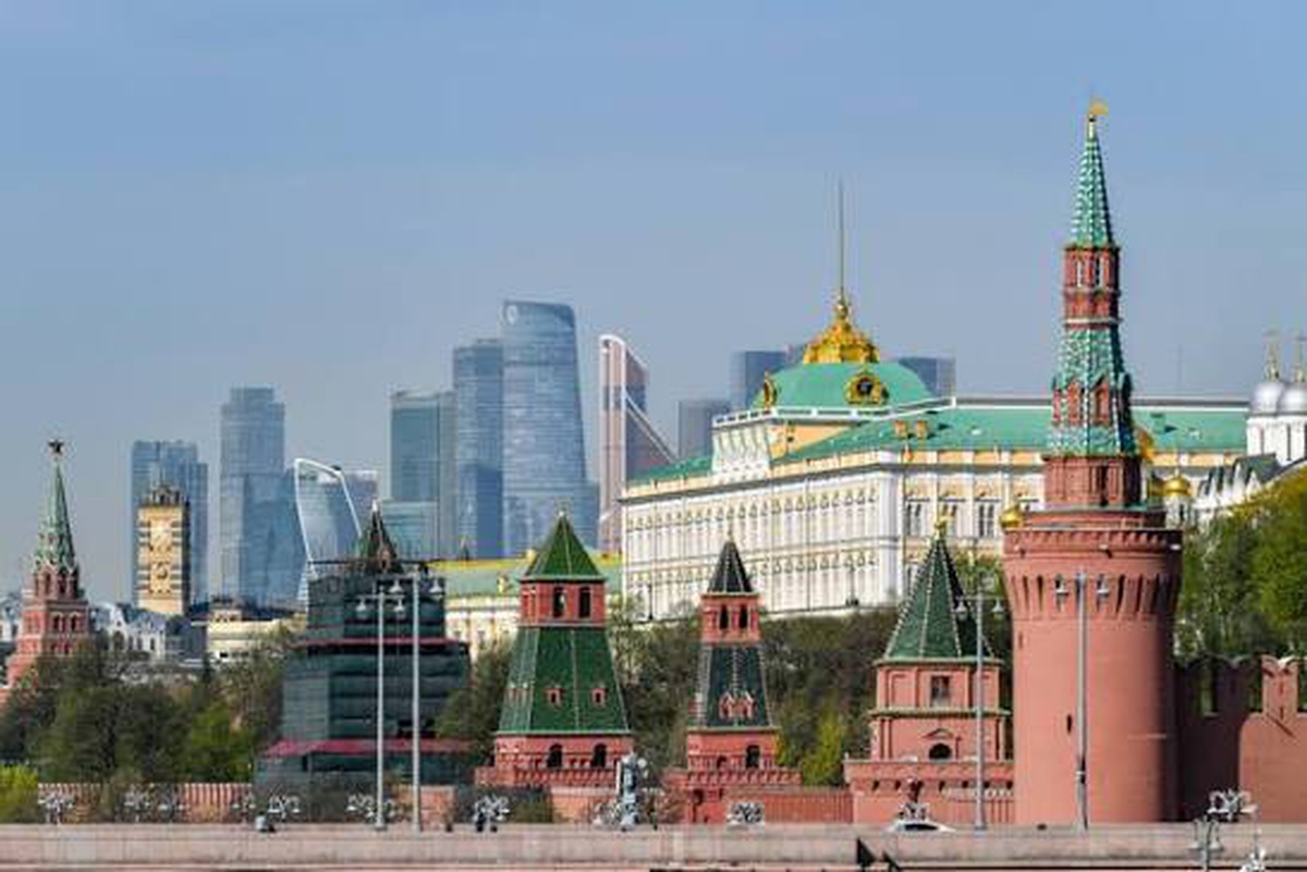 Putin, Trump\'ın özel temsilcilerini Kremlin\'de kabul etti! Moskova\'ya 8. ziyaret