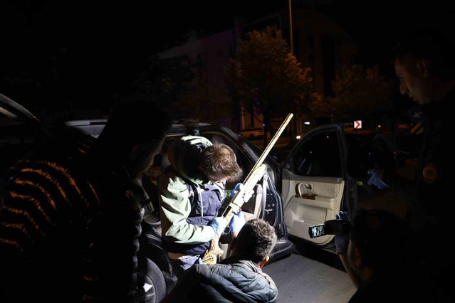 Nevşehir'de telefonda tartıştığı kişiyi silahla vuran 3 şüpheli yakalandı