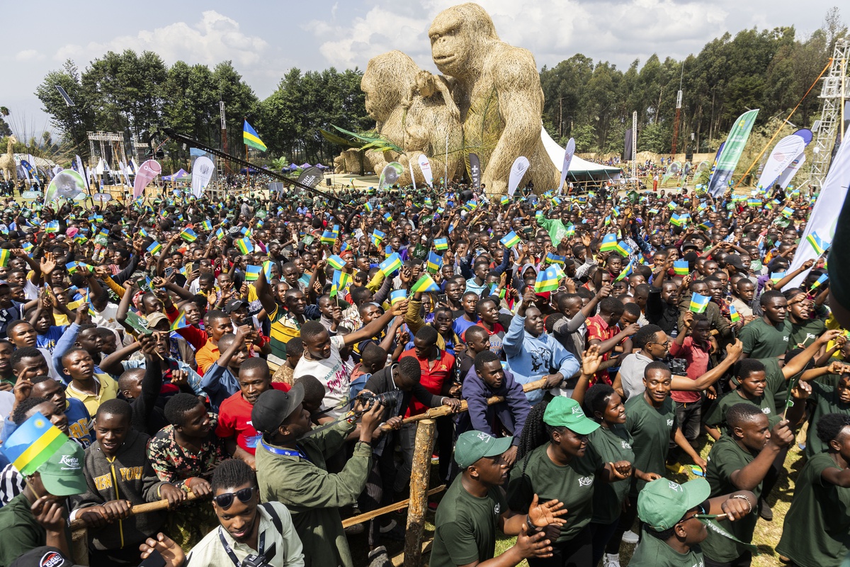 Ruanda\'da Kwita Izina töreninde 22 yavru dağ goriline isim verildi, toplam 460\'a ulaştı