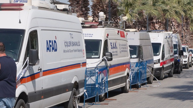 Silivri'de batan gemide kayıp 10 mürettebat için arama çalışmaları 5'inci günde sürüyor